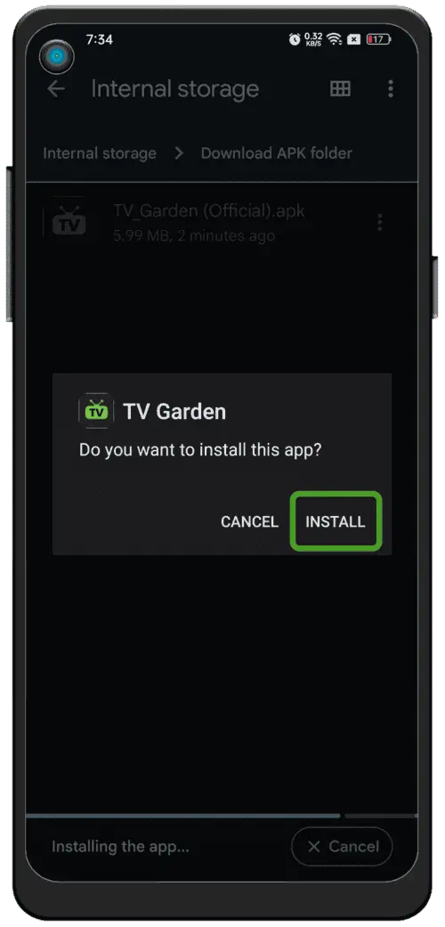 Android security warning: 'File might be harmful' dialog with 'Download anyway' highlighted